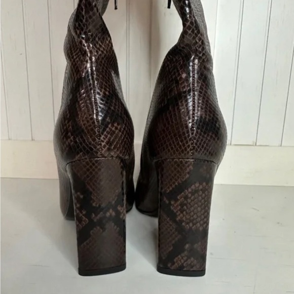 Zara HEELED ANIMAL PRINT BOOTS. Snake. Sizes 8, 9. New with Tags. - Picture 10 of 12